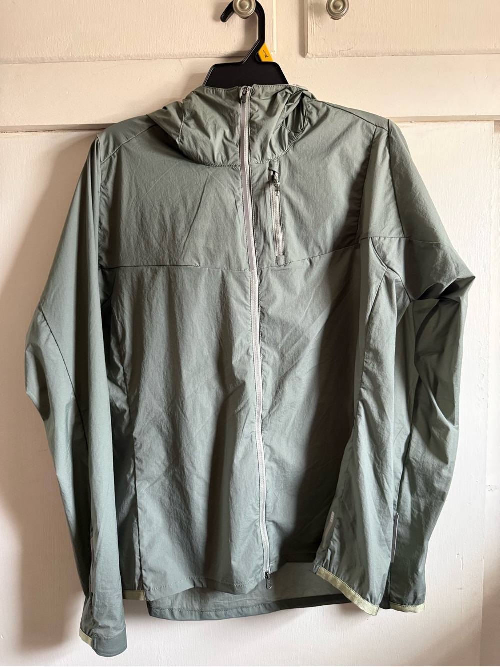 REI Link packable Hooded Windbreaker Jacket - Sage Green new! Women’s